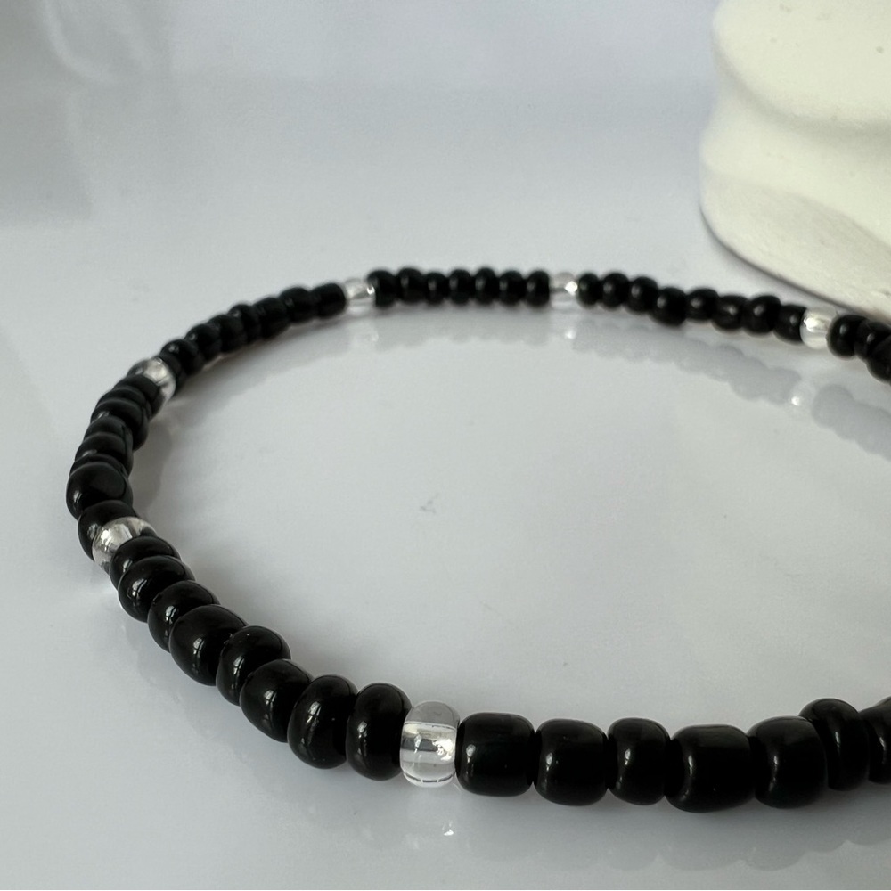 Stretch Beaded Anklet Black Size Small 8.25” - Picture 5 of 12